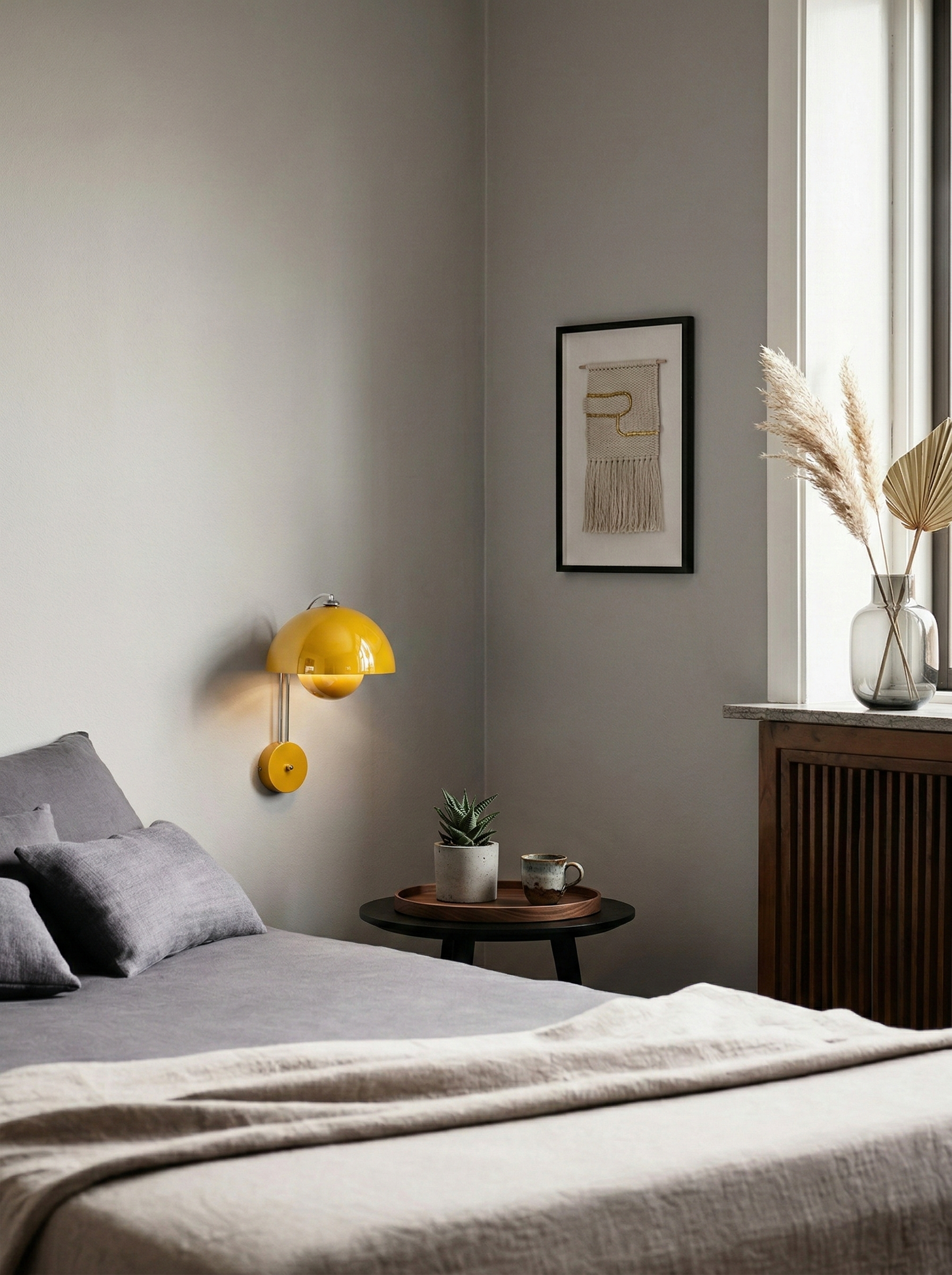 Applique murale design Odani jaune lampe de chevet décoration organic modern japandi wabi sabi